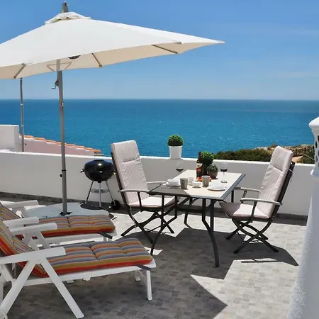 Casa Miguel * Carvoeiro (Lagoa)